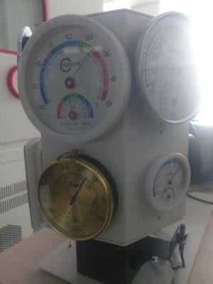 ODM Προσαρμοσμένο AC220V Ψηφιακό και δείκτη τύπου θερμουγρόμετρος Σύστημα βαθμονόμησης ευφυούς αναγνώρισης