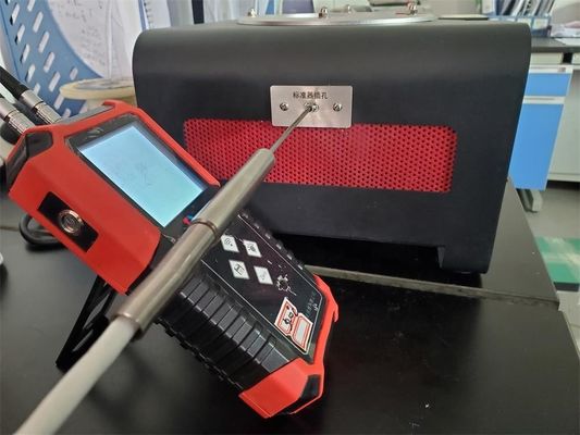 Προσαρμοσμένη υποστήριξη 130mm Επιφανειακό αισθητήρα θερμοκρασίας όργανο βαθμονόμησης για εργαστηριακή χρήση
